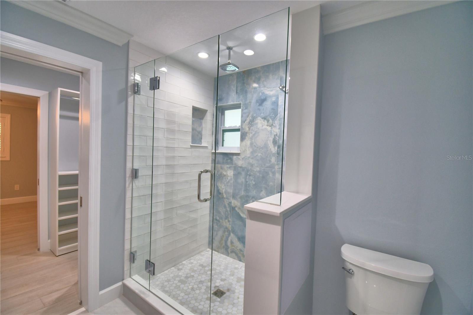 1390 86TH TER N, ST PETERSBURG, FL, 33702