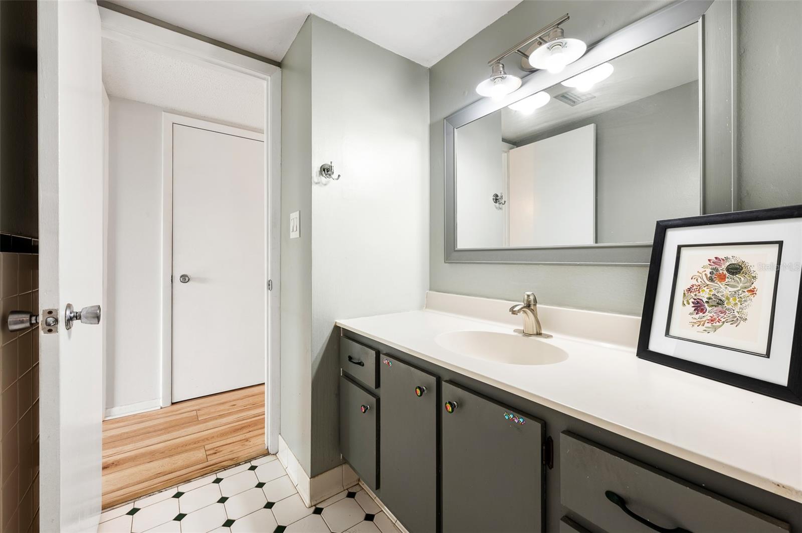 105 4TH AVE NE #405, ST PETERSBURG, FL, 33701