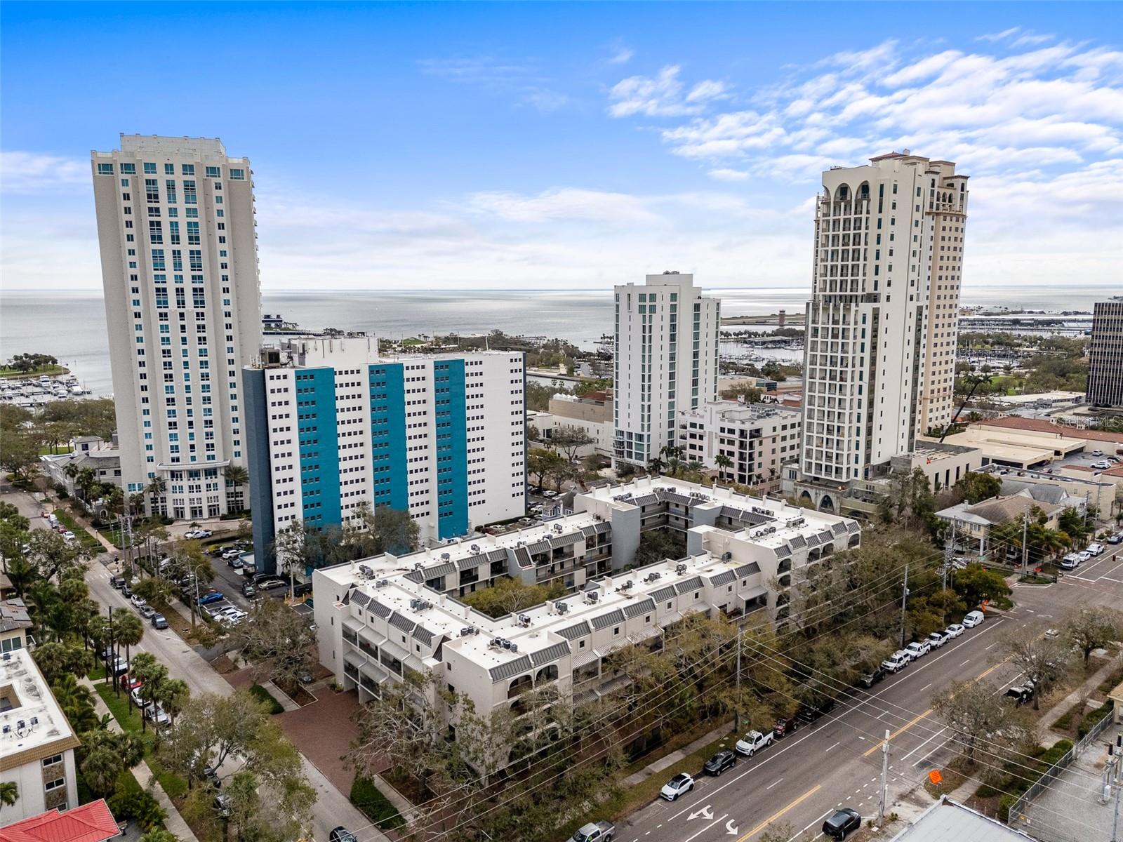 105 4TH AVE NE #405, ST PETERSBURG, FL, 33701
