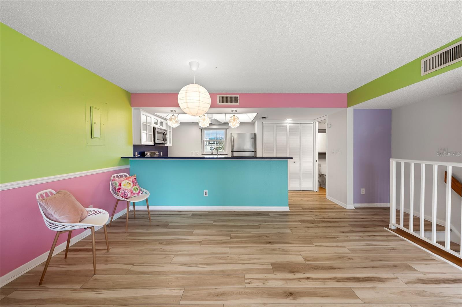 105 4TH AVE NE #405, ST PETERSBURG, FL, 33701