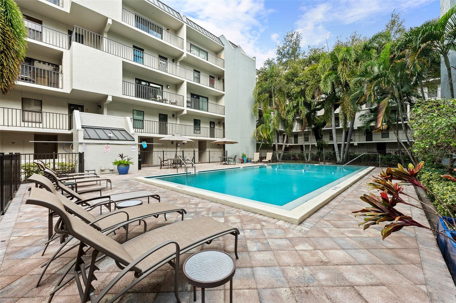 105 4TH AVE NE #405, ST PETERSBURG, FL, 33701