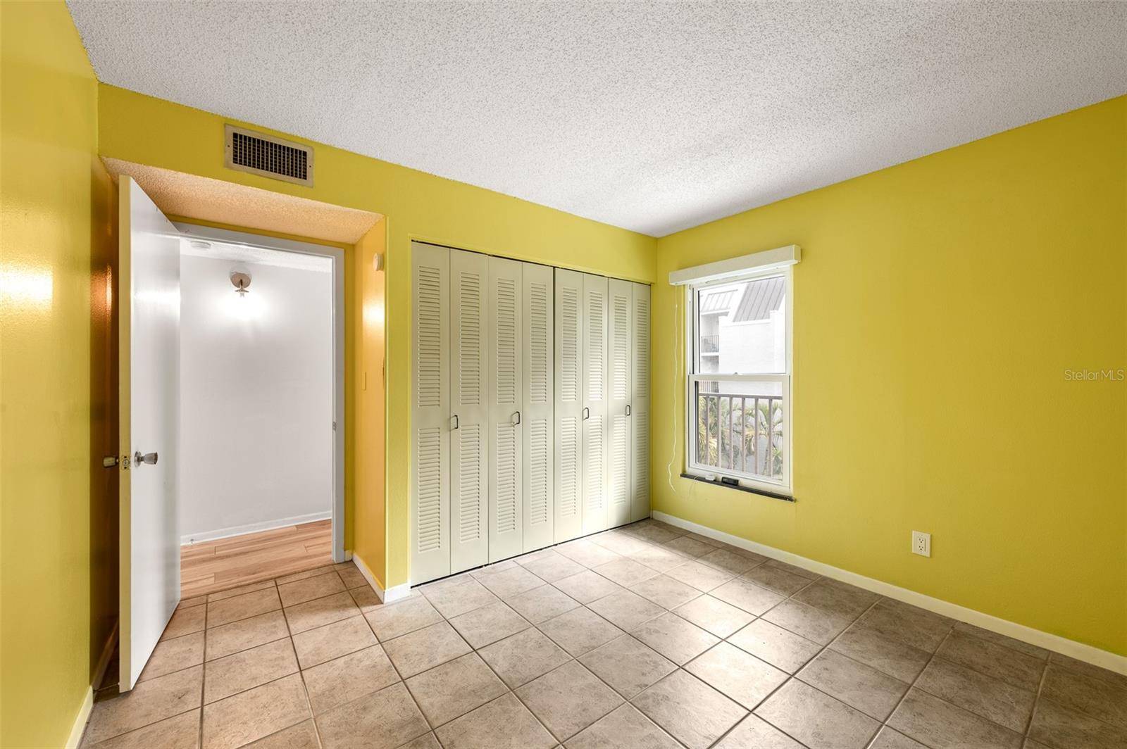 105 4TH AVE NE #405, ST PETERSBURG, FL, 33701