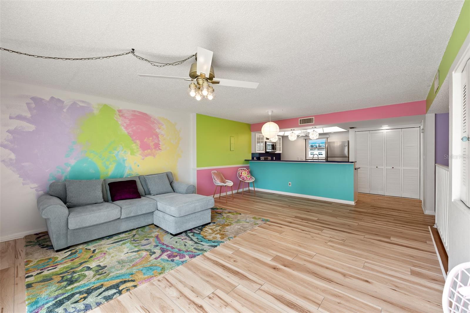 105 4TH AVE NE #405, ST PETERSBURG, FL, 33701