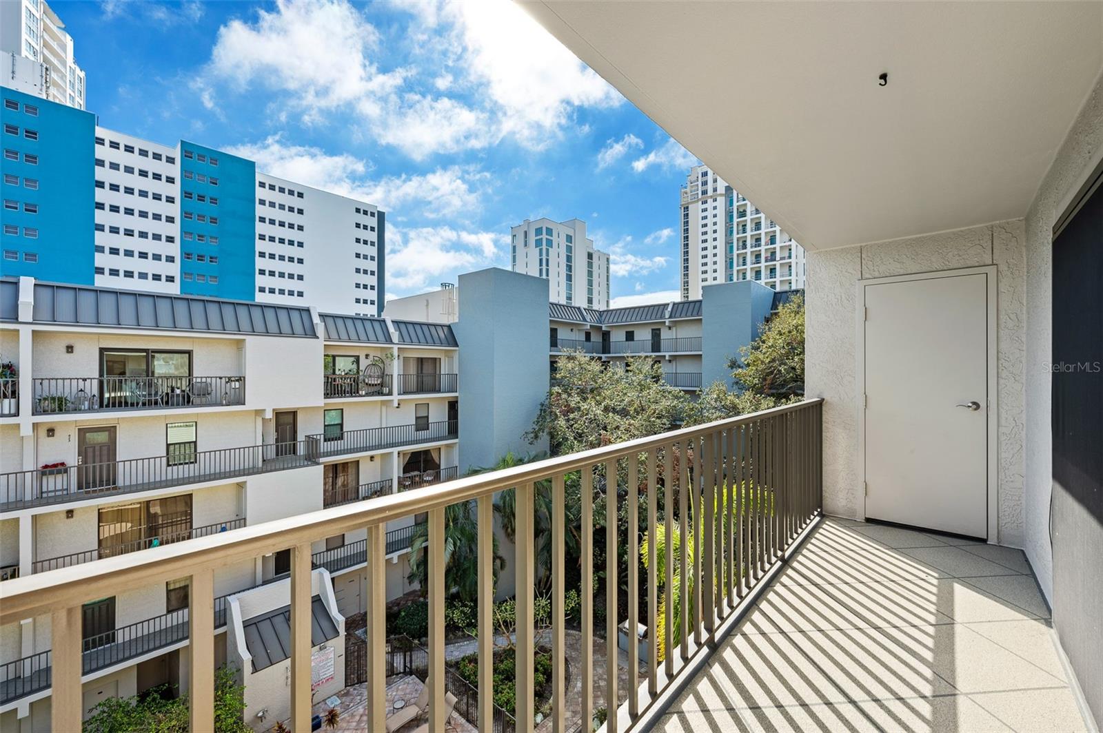 105 4TH AVE NE #405, ST PETERSBURG, FL, 33701