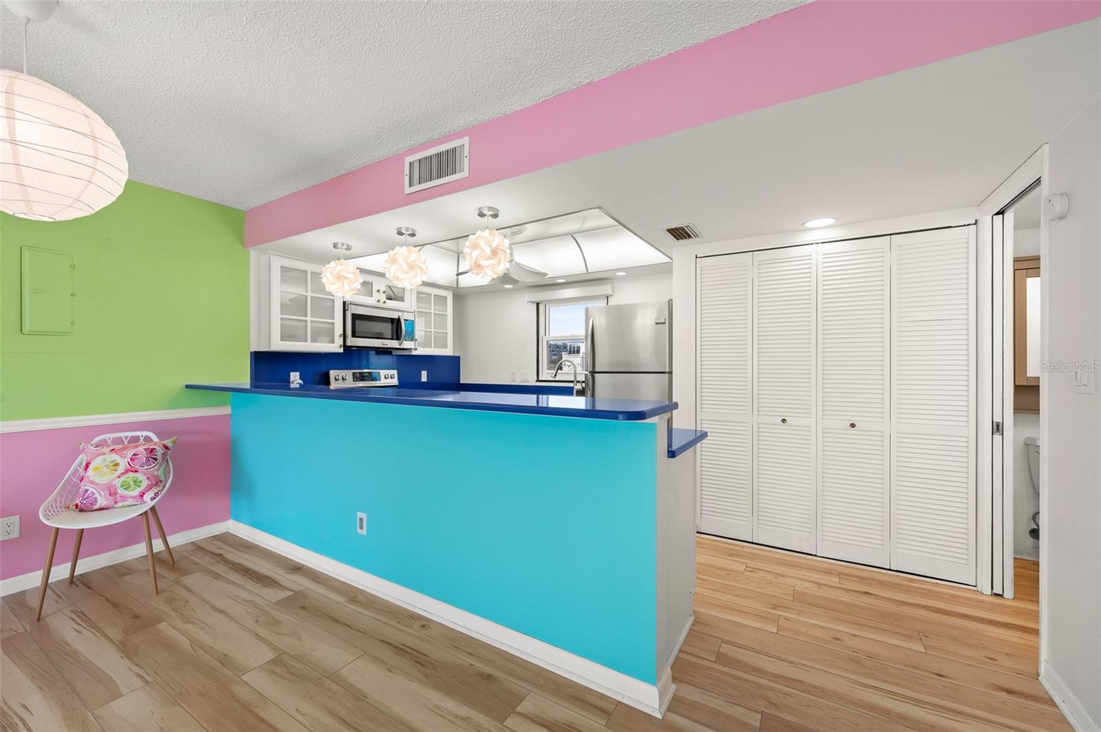 105 4TH AVE NE #405, ST PETERSBURG, FL, 33701