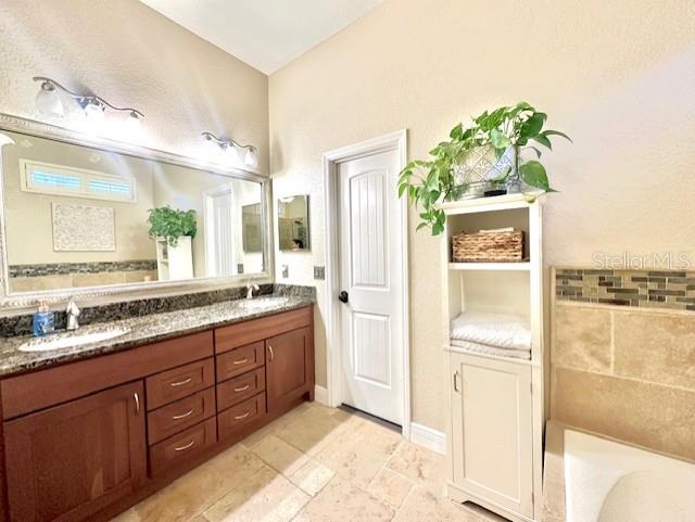 1226 DEER LAKE CIR, APOPKA, FL, 32712