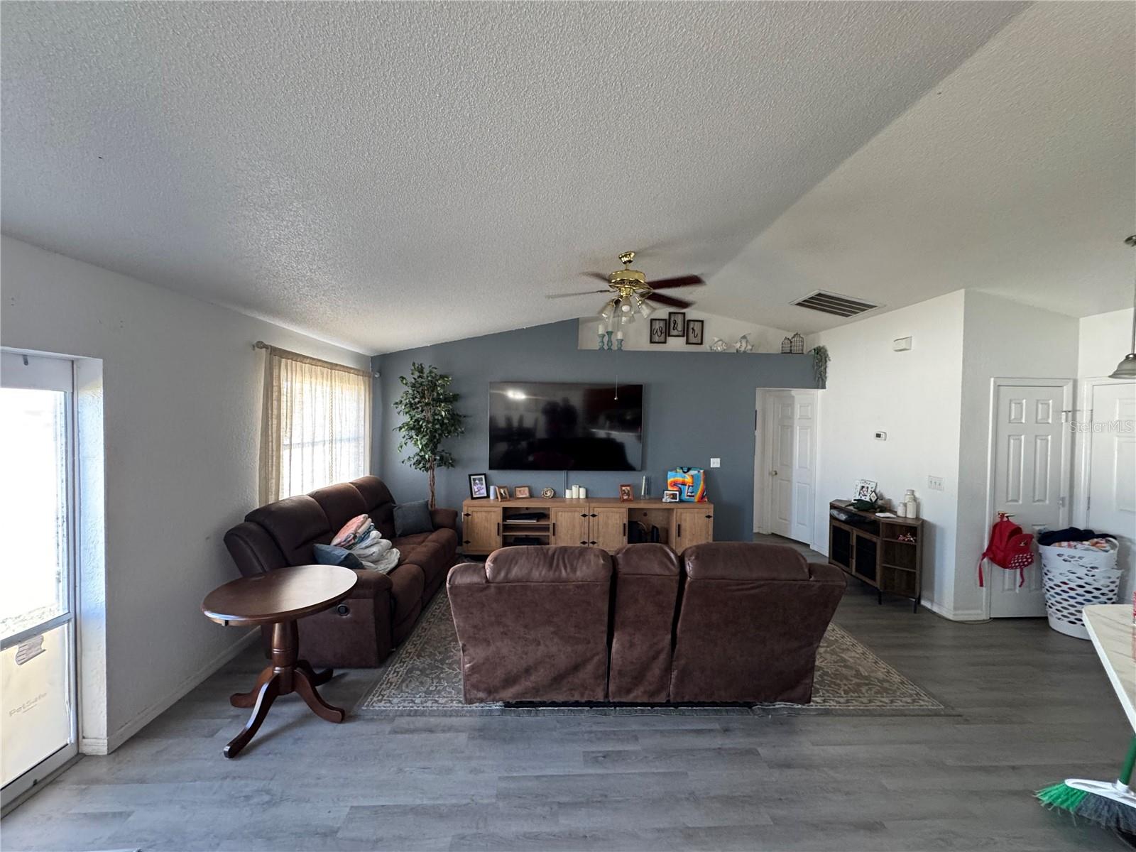 545 DRAYTON RD, WINTER HAVEN, FL, 33884