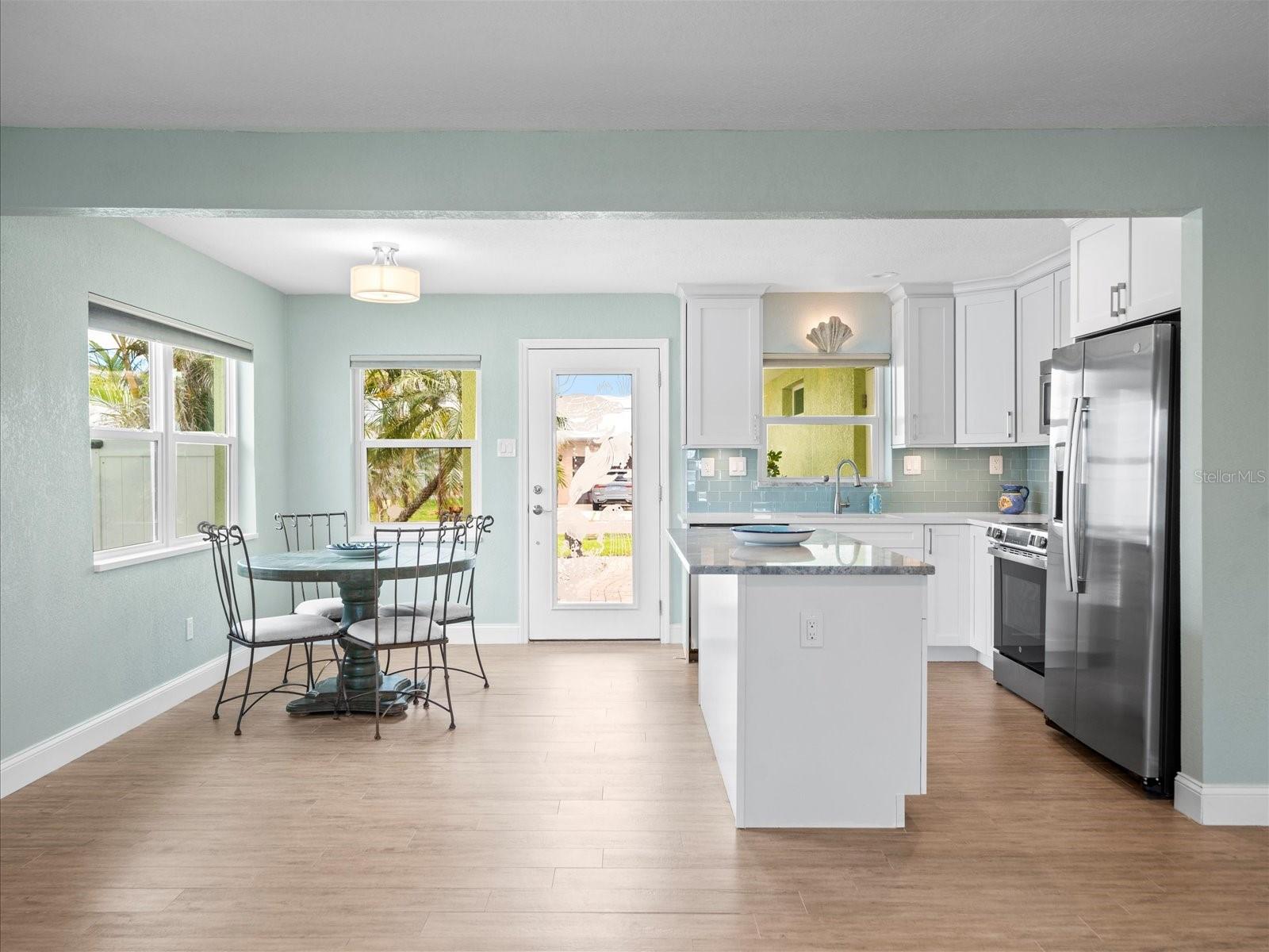 16125 4TH ST E, REDINGTON BEACH, FL, 33708