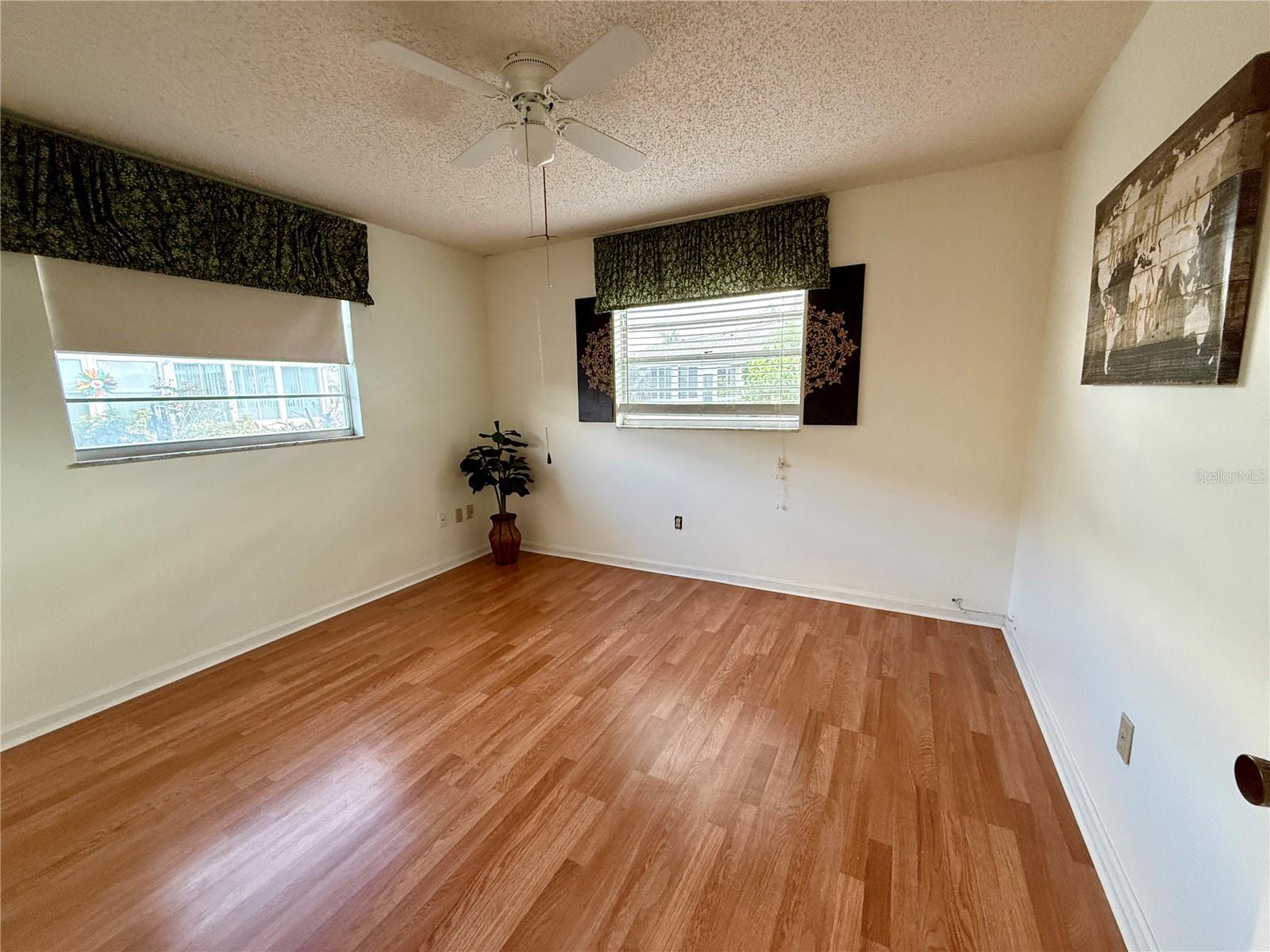 331 CLUB MANOR DR, SUN CITY CENTER, FL, 33573