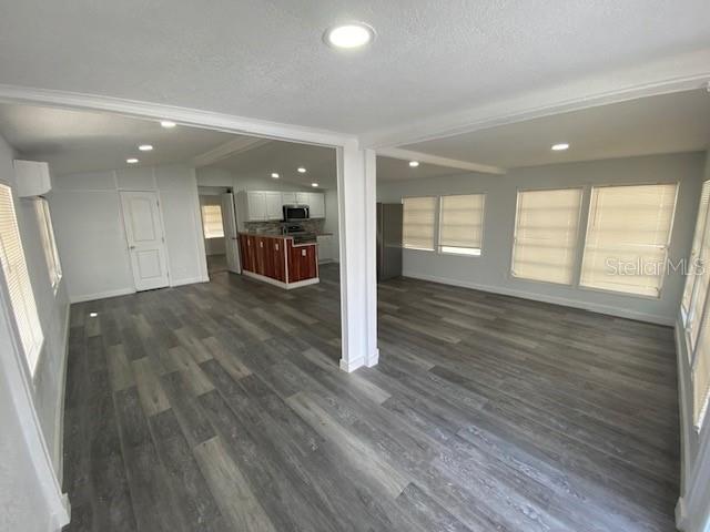 4851 W GANDY BLVD #B10L30, TAMPA, FL, 33611