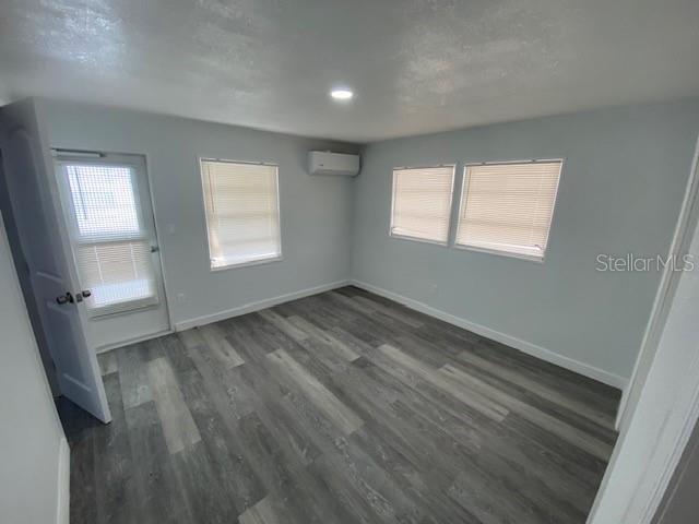 4851 W GANDY BLVD #B10L30, TAMPA, FL, 33611