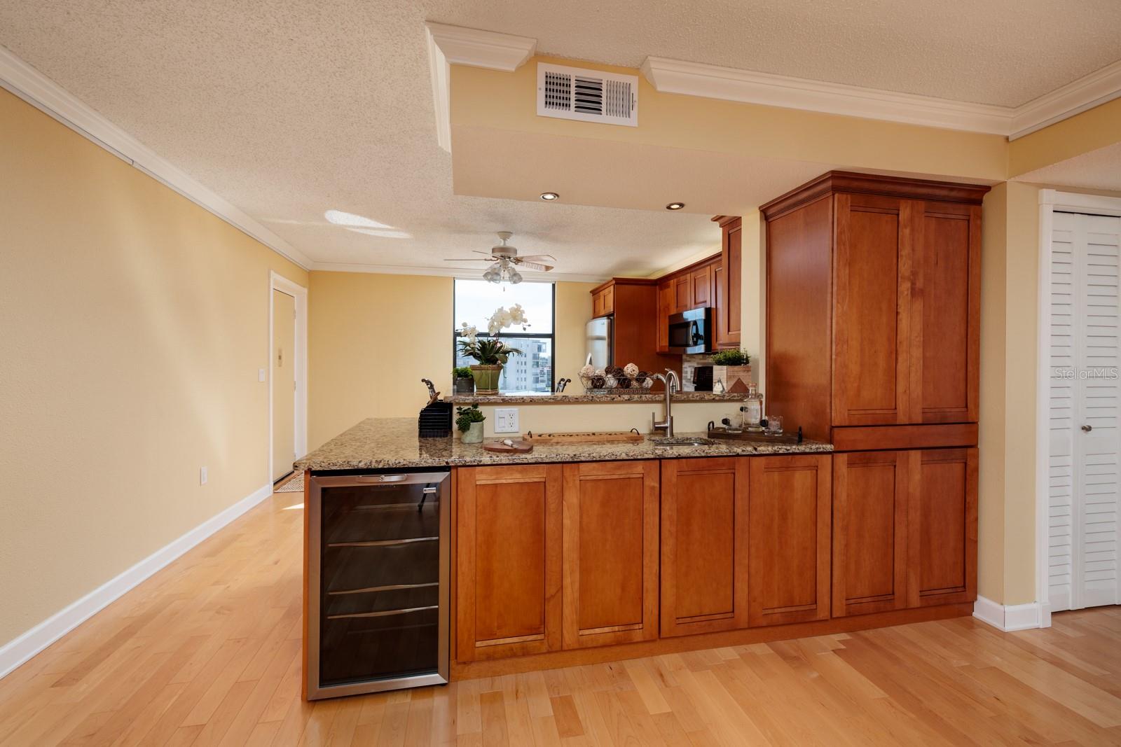 7700 SUN ISLAND DR S #608, SOUTH PASADENA, FL, 33707