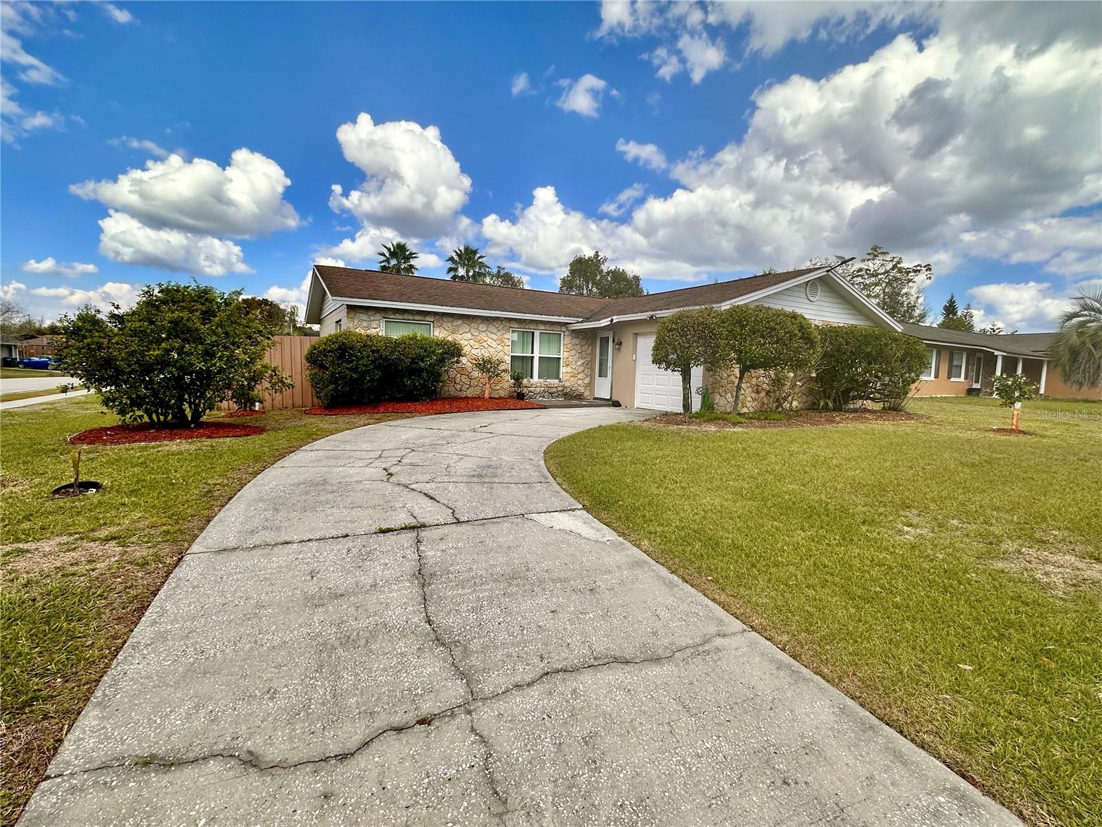 411 PARSON BROWN WAY, LONGWOOD, FL, 32750