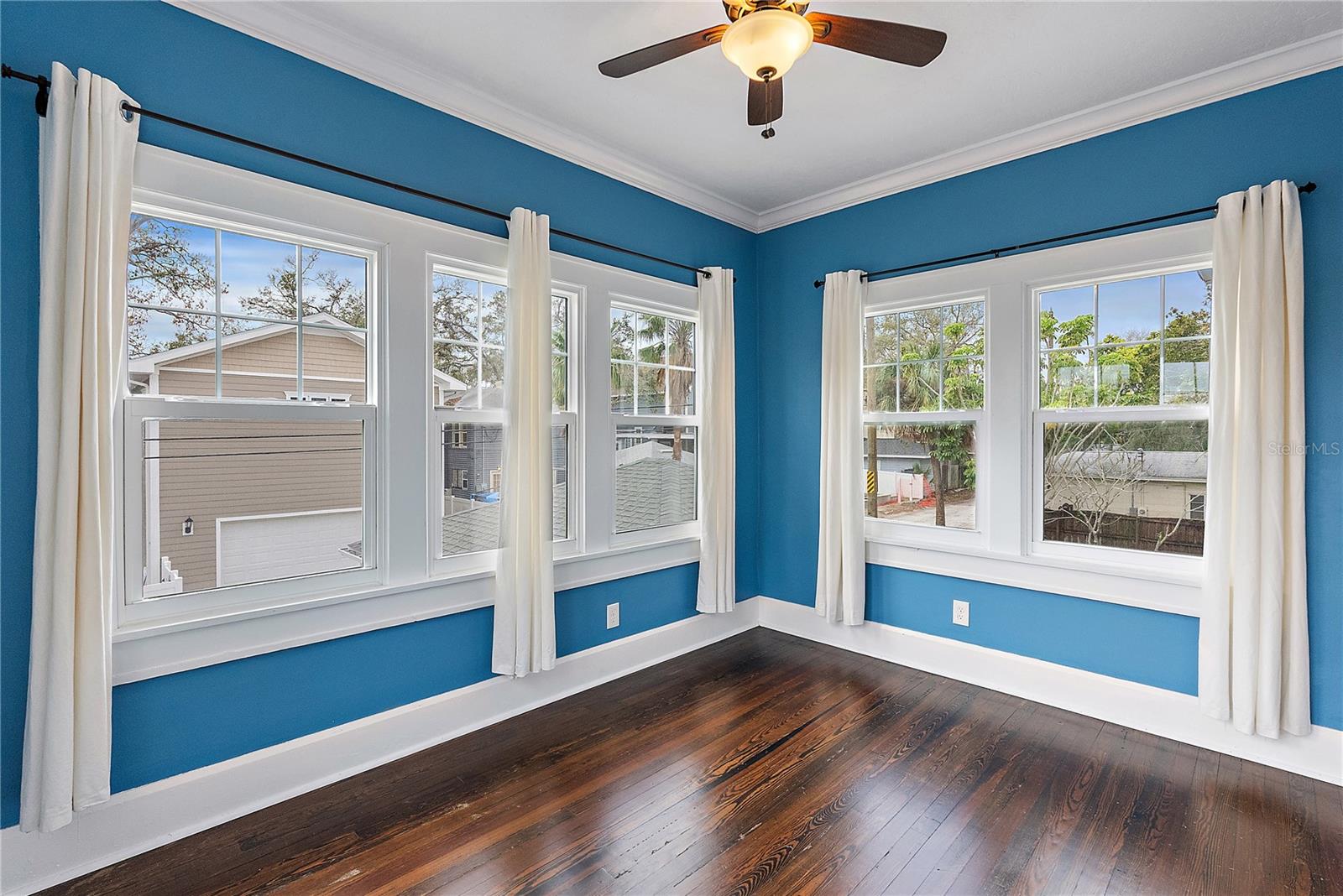 134 22ND AVE N, ST PETERSBURG, FL, 33704