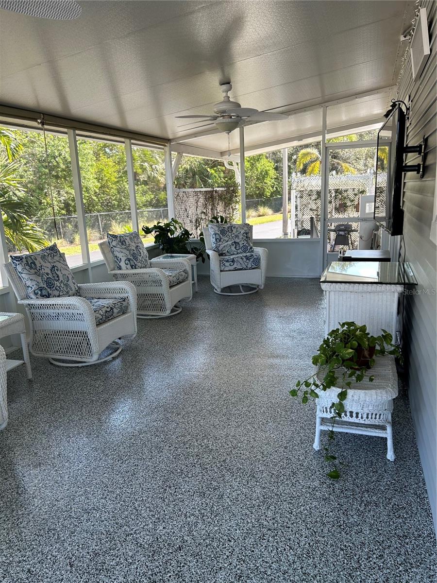 382 MOUNT RICHMOND AVE NE #338, ST PETERSBURG, FL, 33702