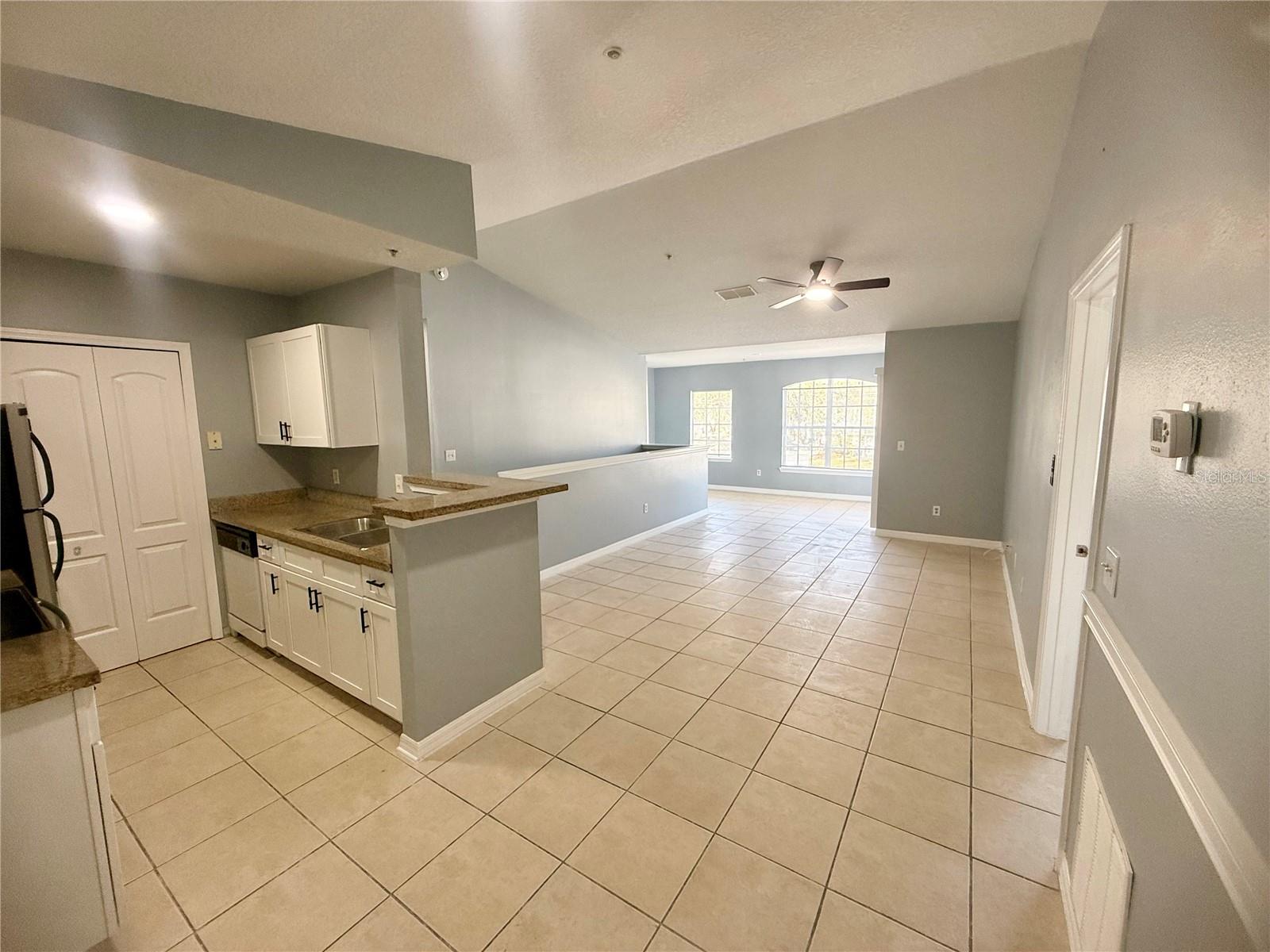 4364 S KIRKMAN RD #308, ORLANDO, FL, 32811
