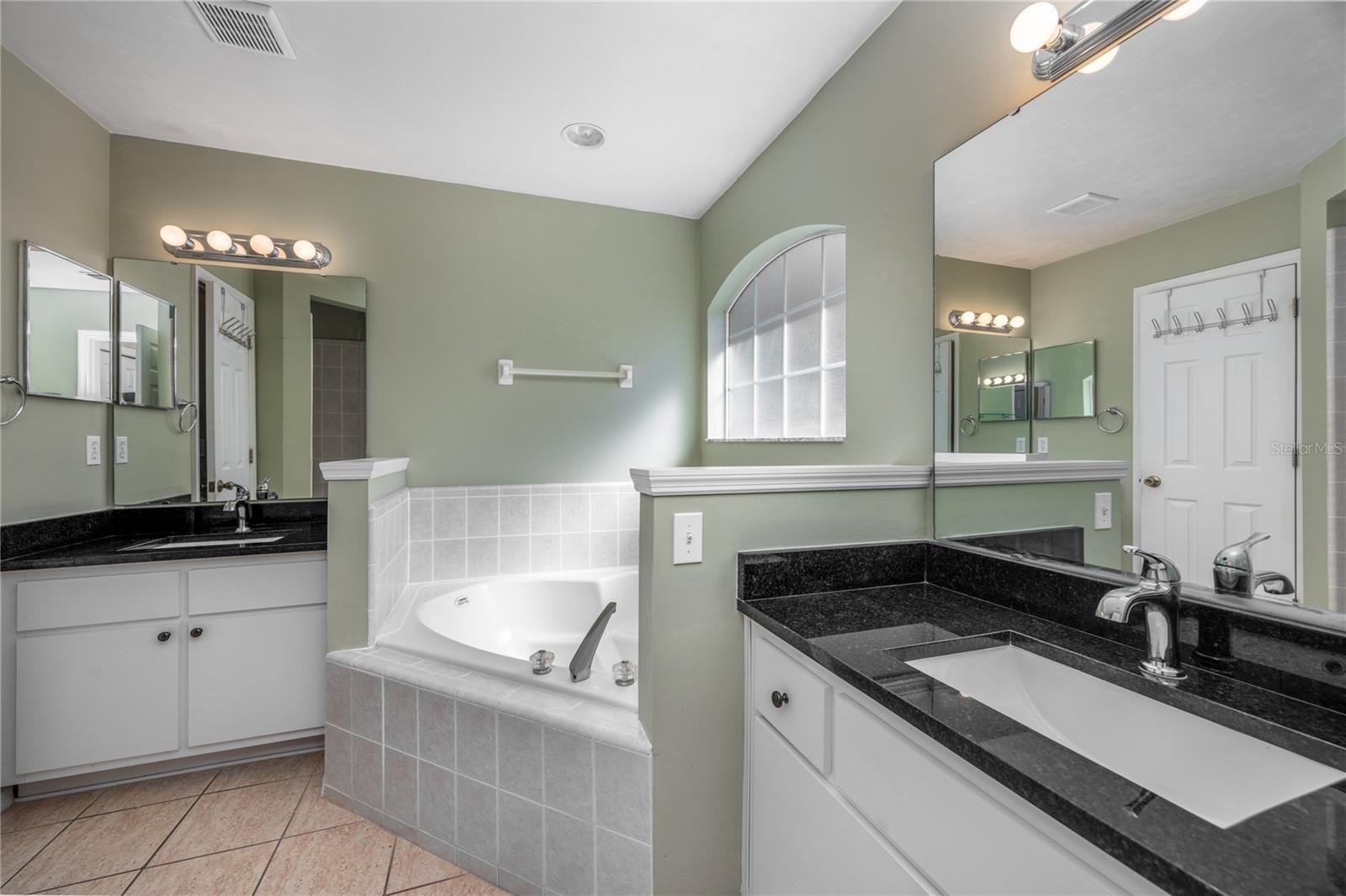 2136 NW 87TH TER, GAINESVILLE, FL, 32606