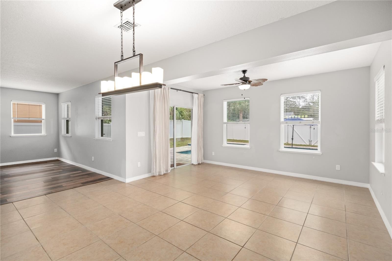 1317 INDEPENDENCE LN, MOUNT DORA, FL, 32757
