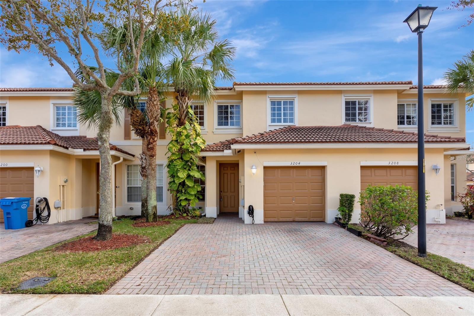 3204 NW 33RD ST, OAKLAND PARK, FL, 33309