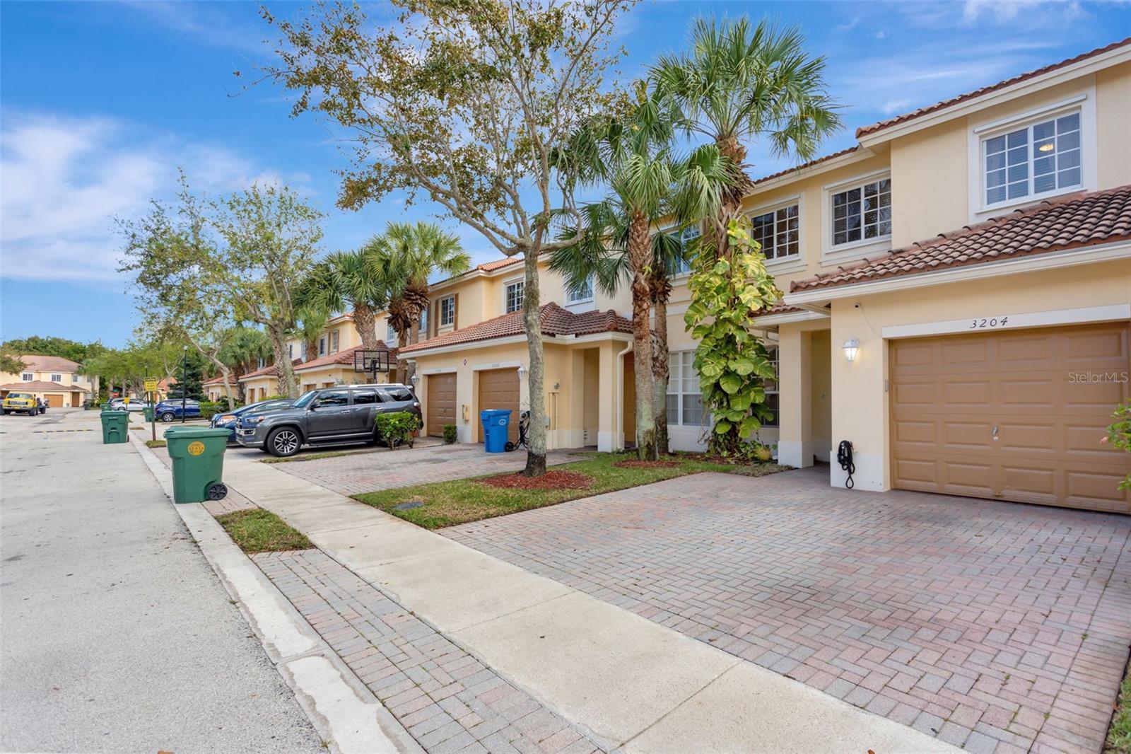 3204 NW 33RD ST, OAKLAND PARK, FL, 33309