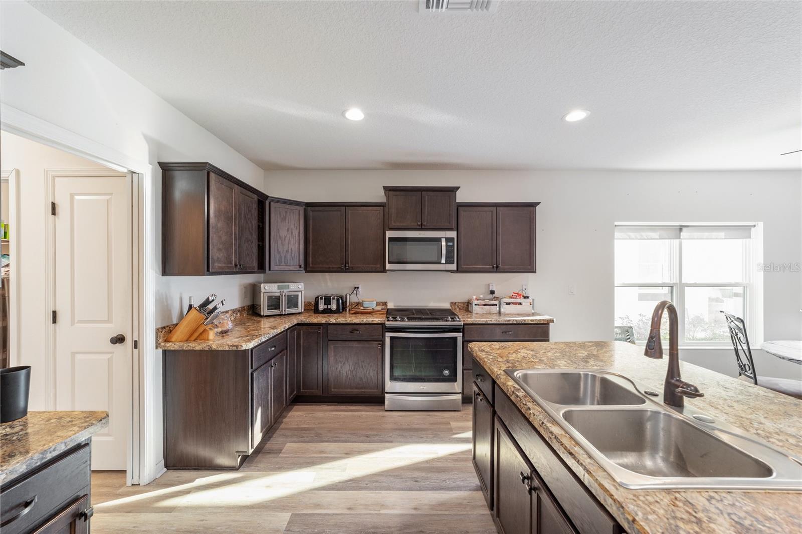 10597 GRAND OAKS BLVD, OXFORD, FL, 34484