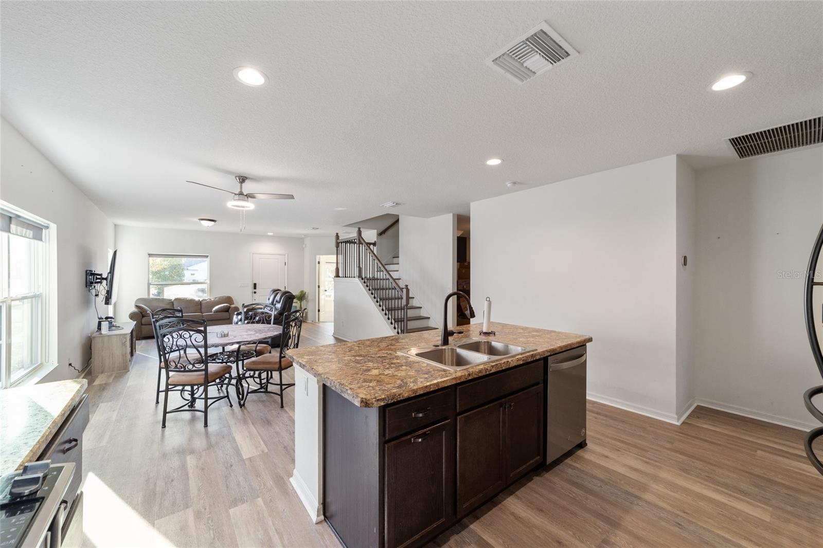 10597 GRAND OAKS BLVD, OXFORD, FL, 34484