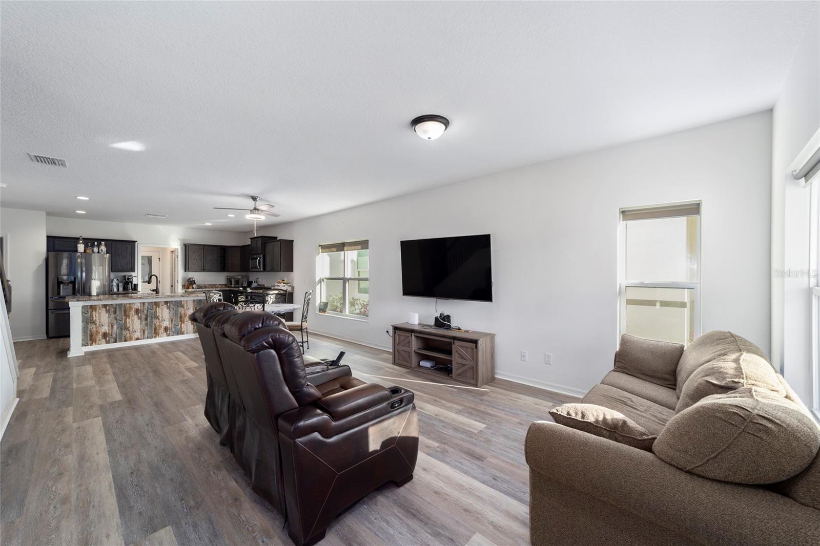 10597 GRAND OAKS BLVD, OXFORD, FL, 34484