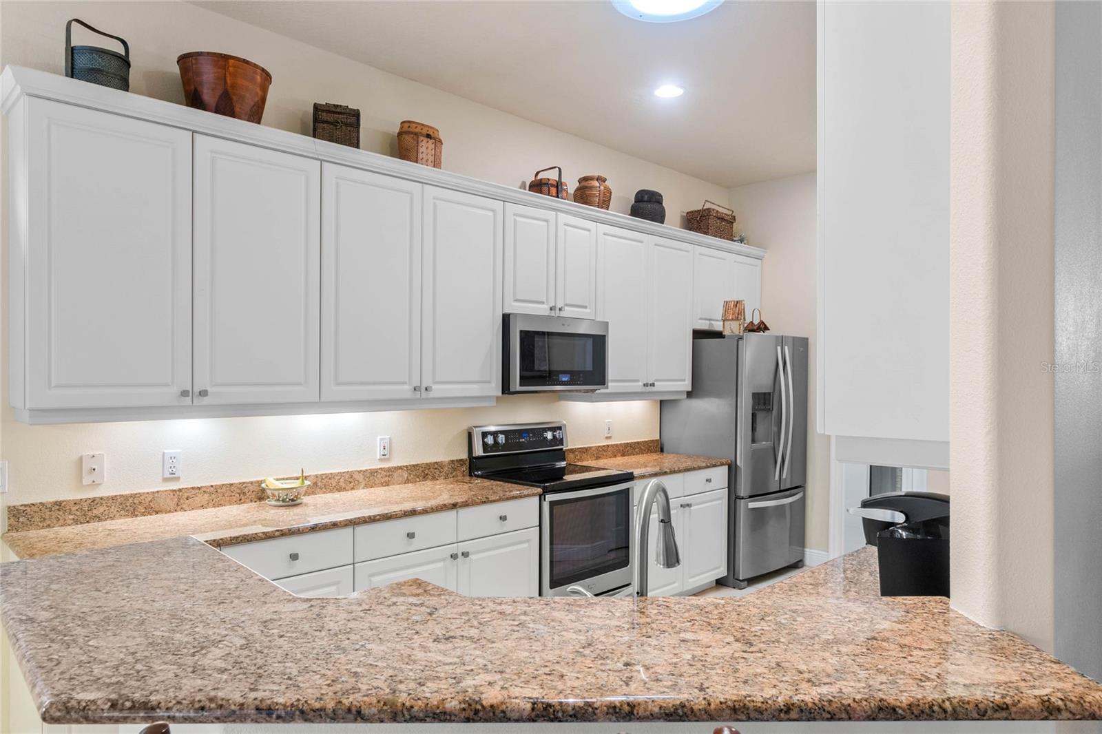 501 SOTHEBY WAY, DEBARY, FL, 32713