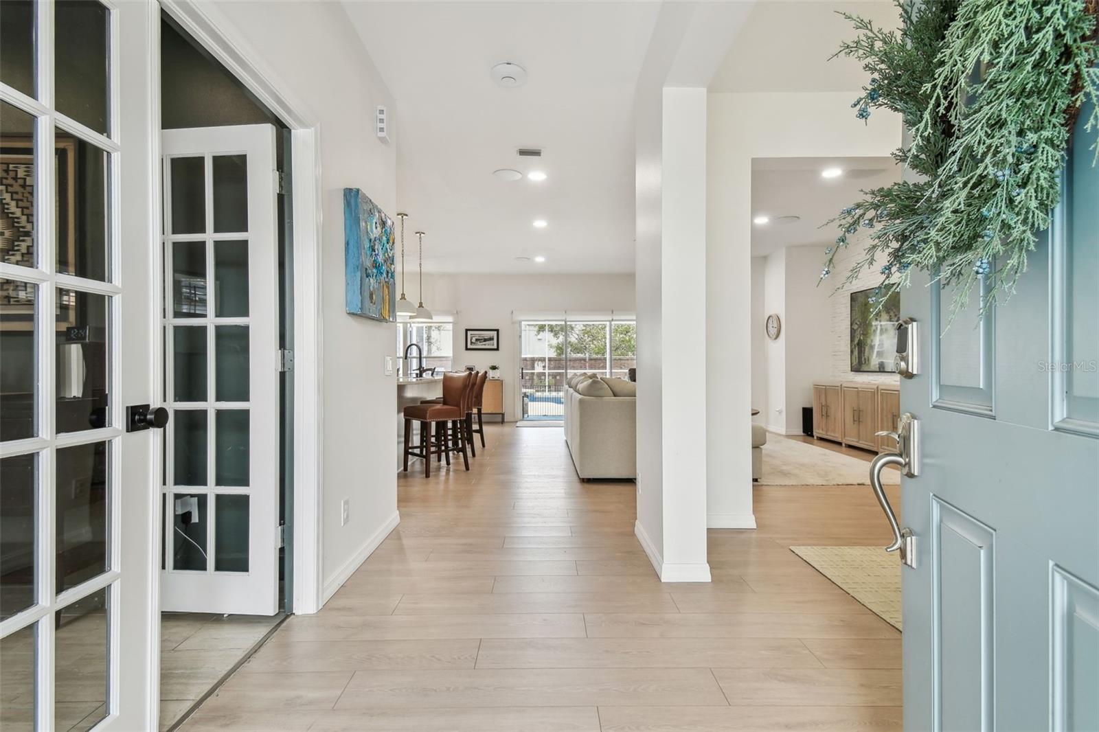 12037 MOUNTBATTEN DR, TAMPA, FL, 33626