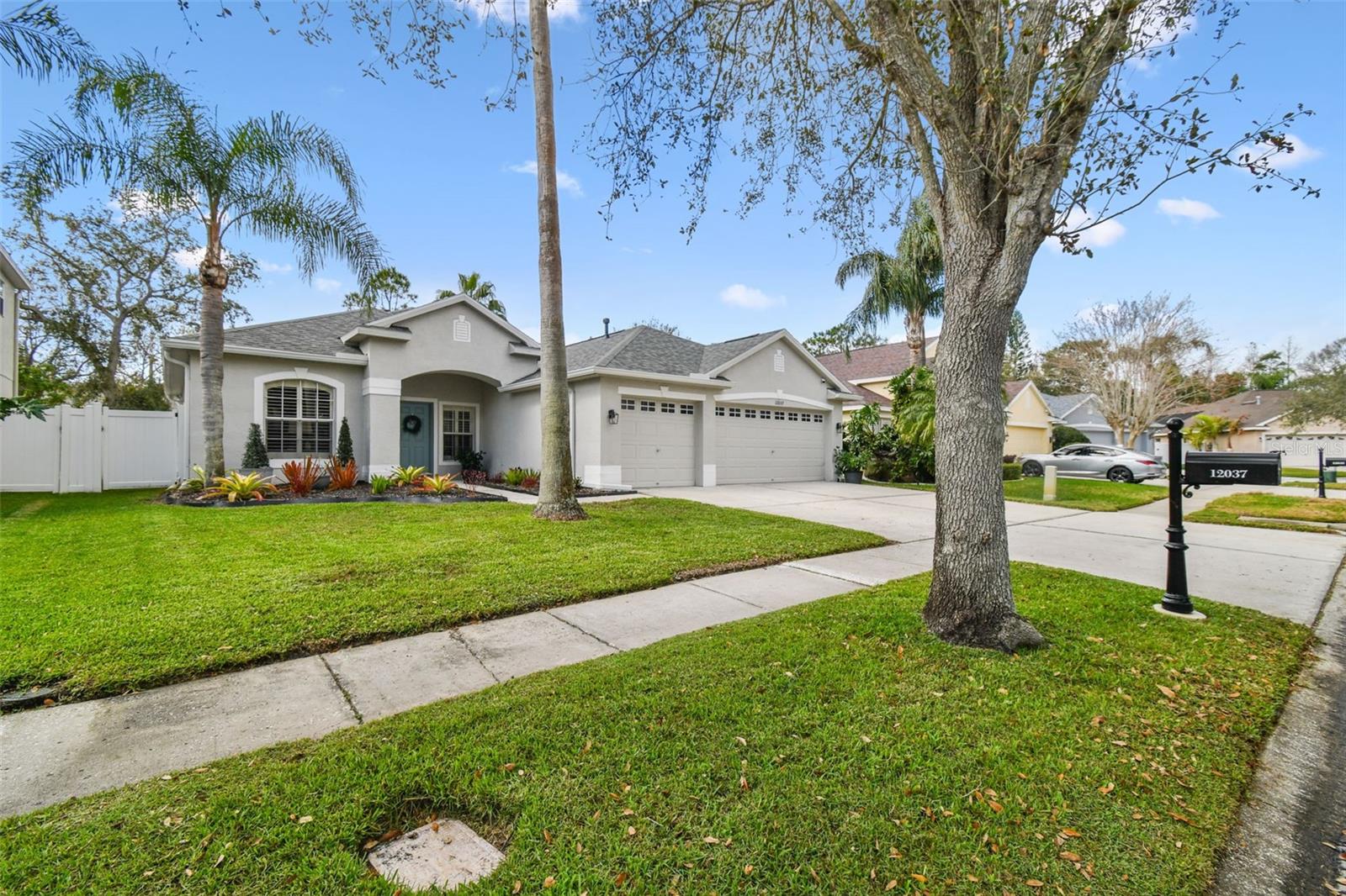 12037 MOUNTBATTEN DR, TAMPA, FL, 33626