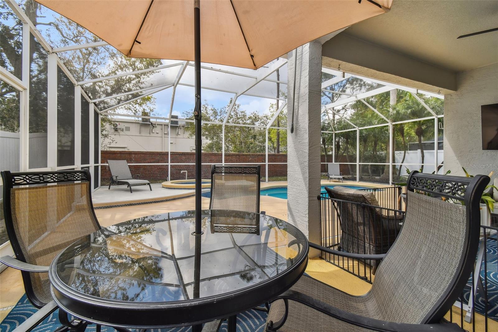 12037 MOUNTBATTEN DR, TAMPA, FL, 33626