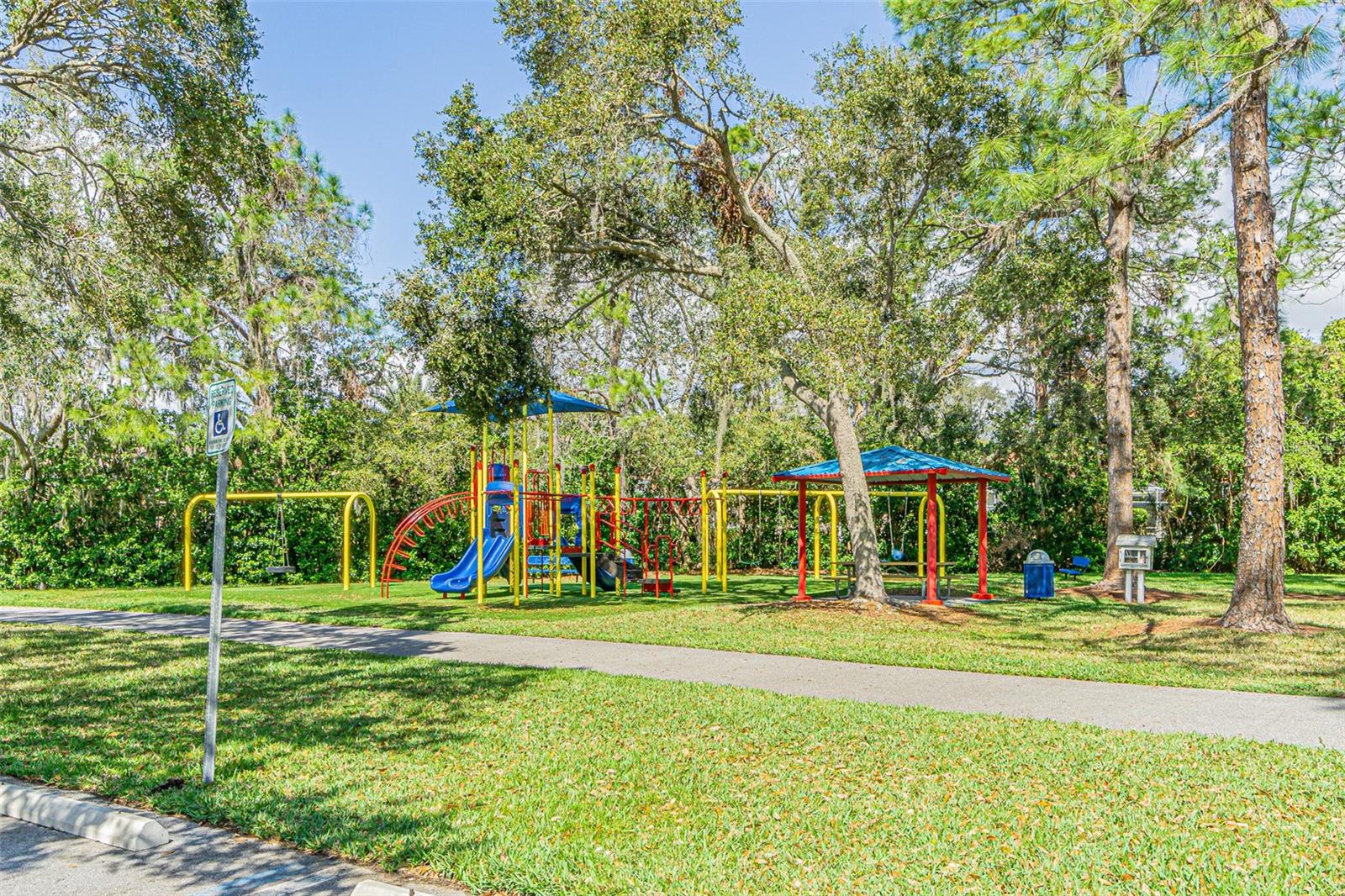 3015 NORTHFIELD DR, TARPON SPRINGS, FL, 34688