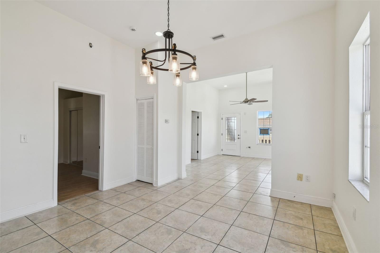 2725 W BEACH ST, TAMPA, FL, 33607