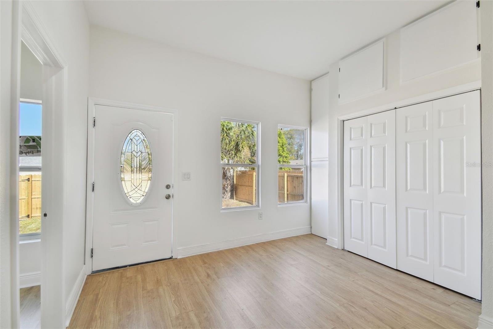 2725 W BEACH ST, TAMPA, FL, 33607