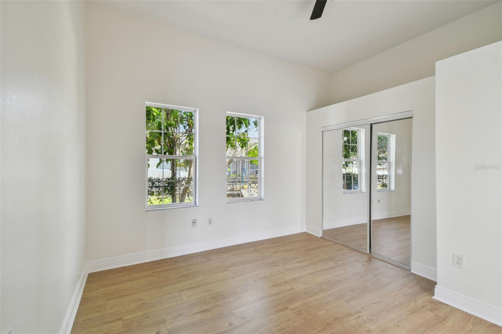 2725 W BEACH ST, TAMPA, FL, 33607
