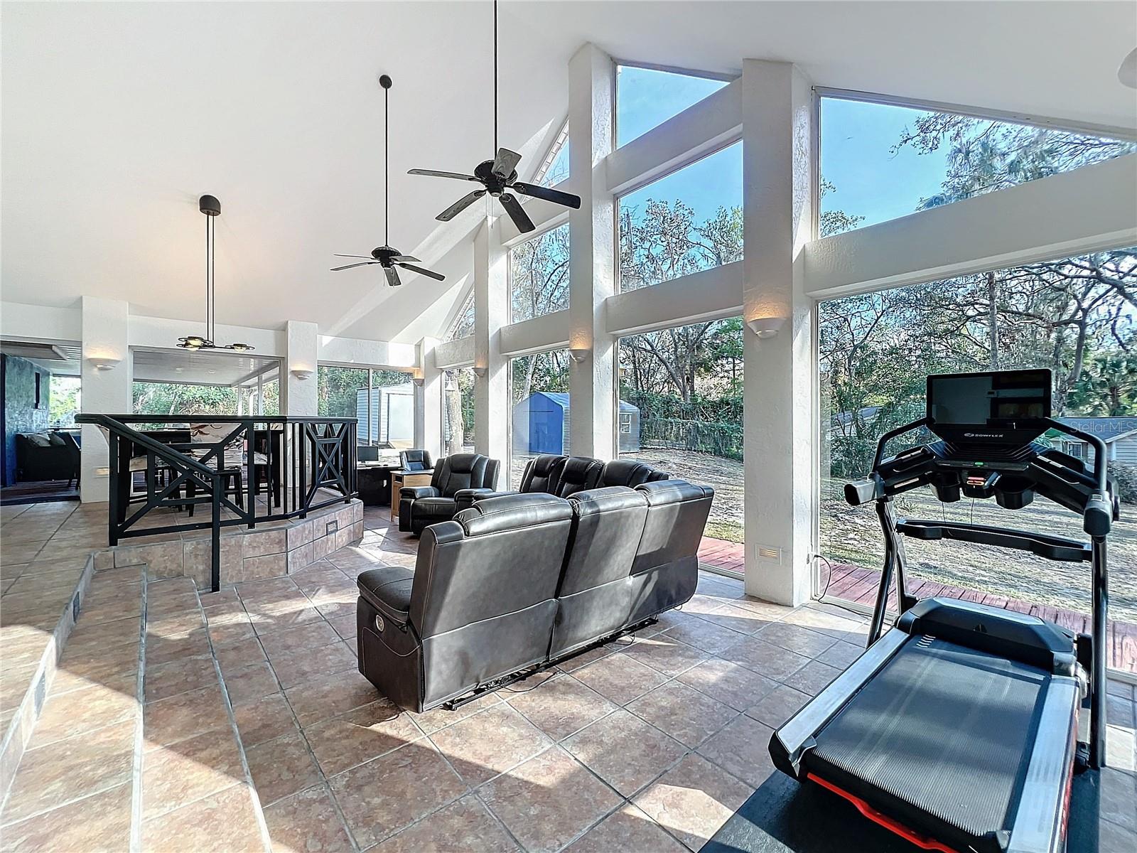 11335 MCMULLEN LOOP, RIVERVIEW, FL, 33569