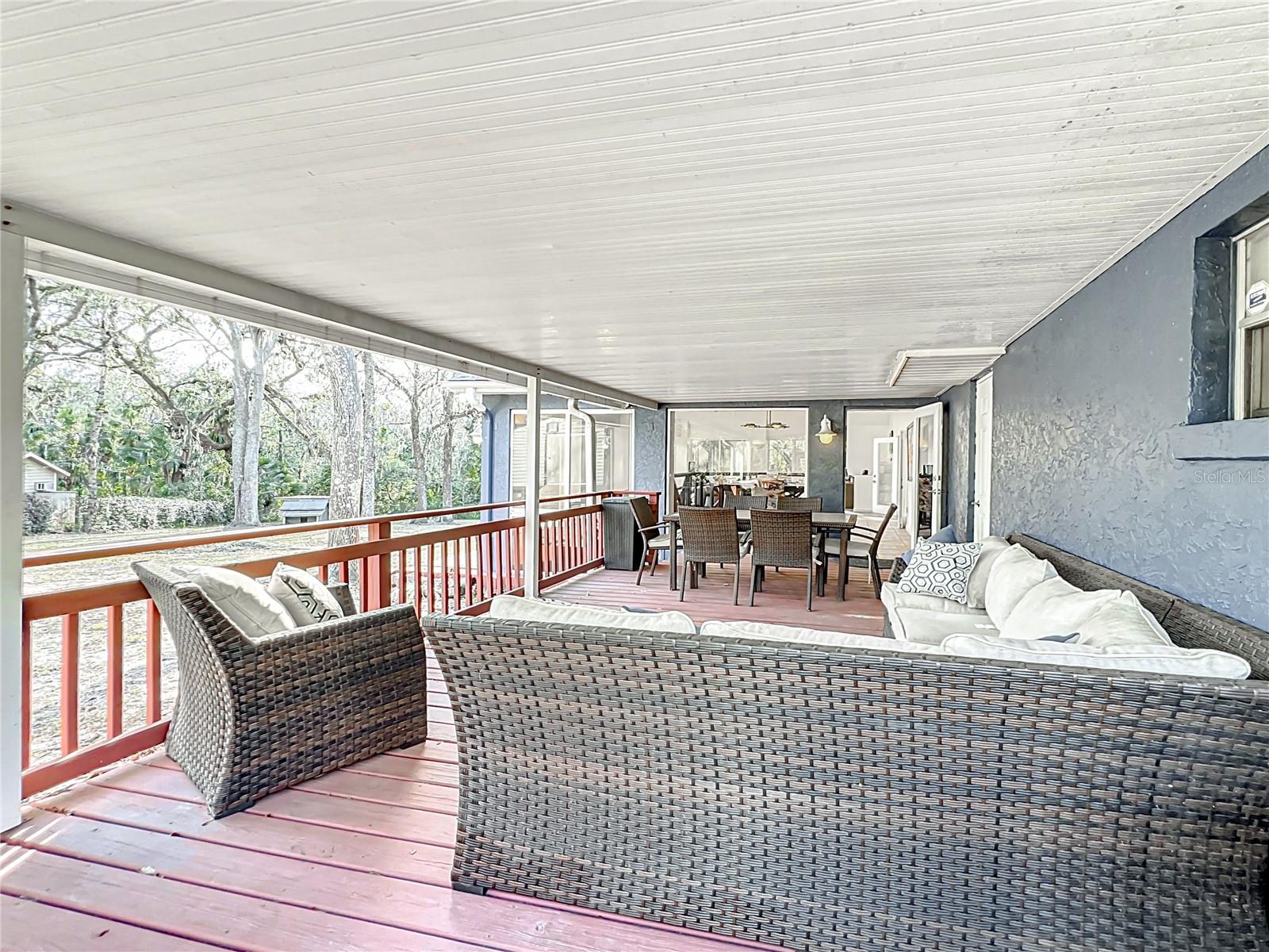 11335 MCMULLEN LOOP, RIVERVIEW, FL, 33569