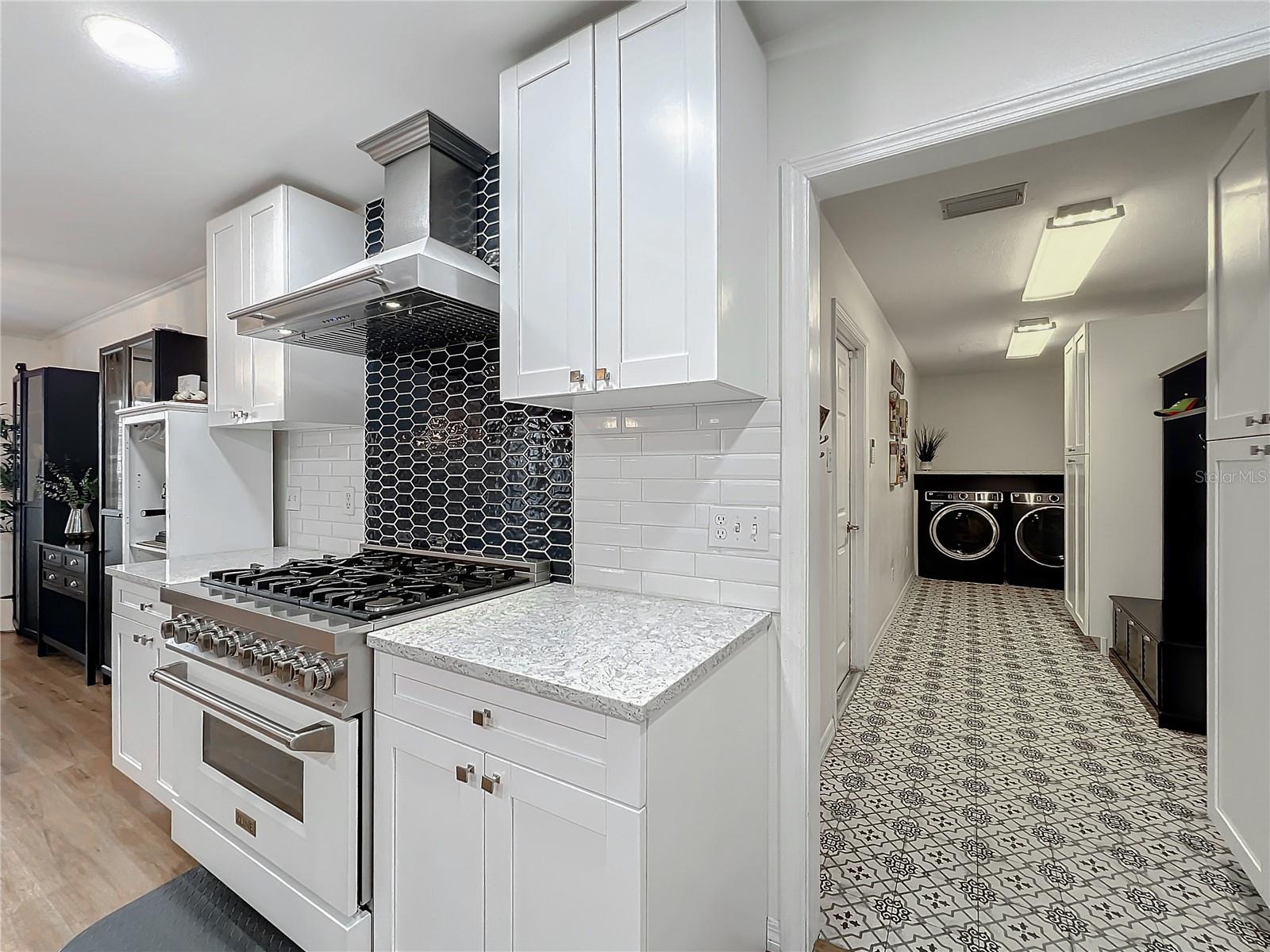 11335 MCMULLEN LOOP, RIVERVIEW, FL, 33569