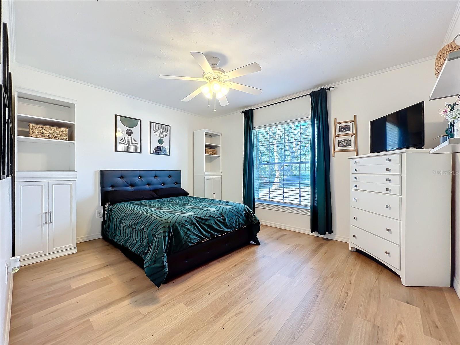 11335 MCMULLEN LOOP, RIVERVIEW, FL, 33569