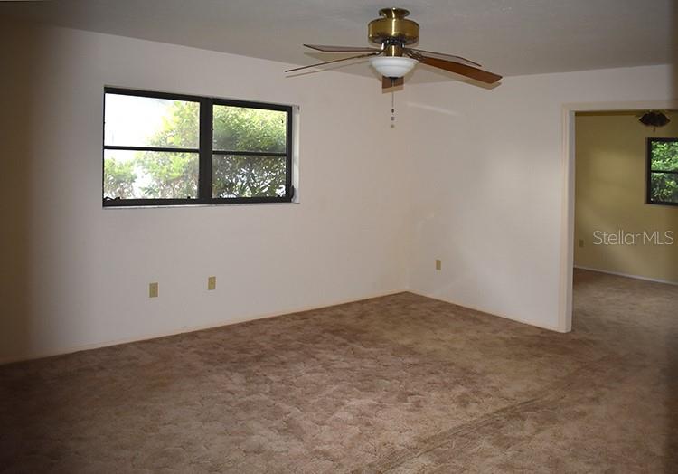 107 HOURGLASS DR, VENICE, FL, 34293