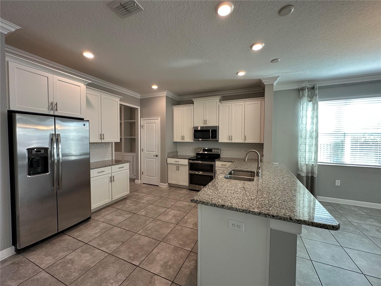 10800 ELLISON AVE, ORLANDO, FL, 32832