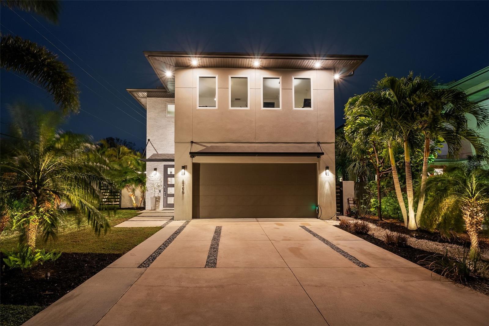 2305 PINE TER, SARASOTA, FL, 34231