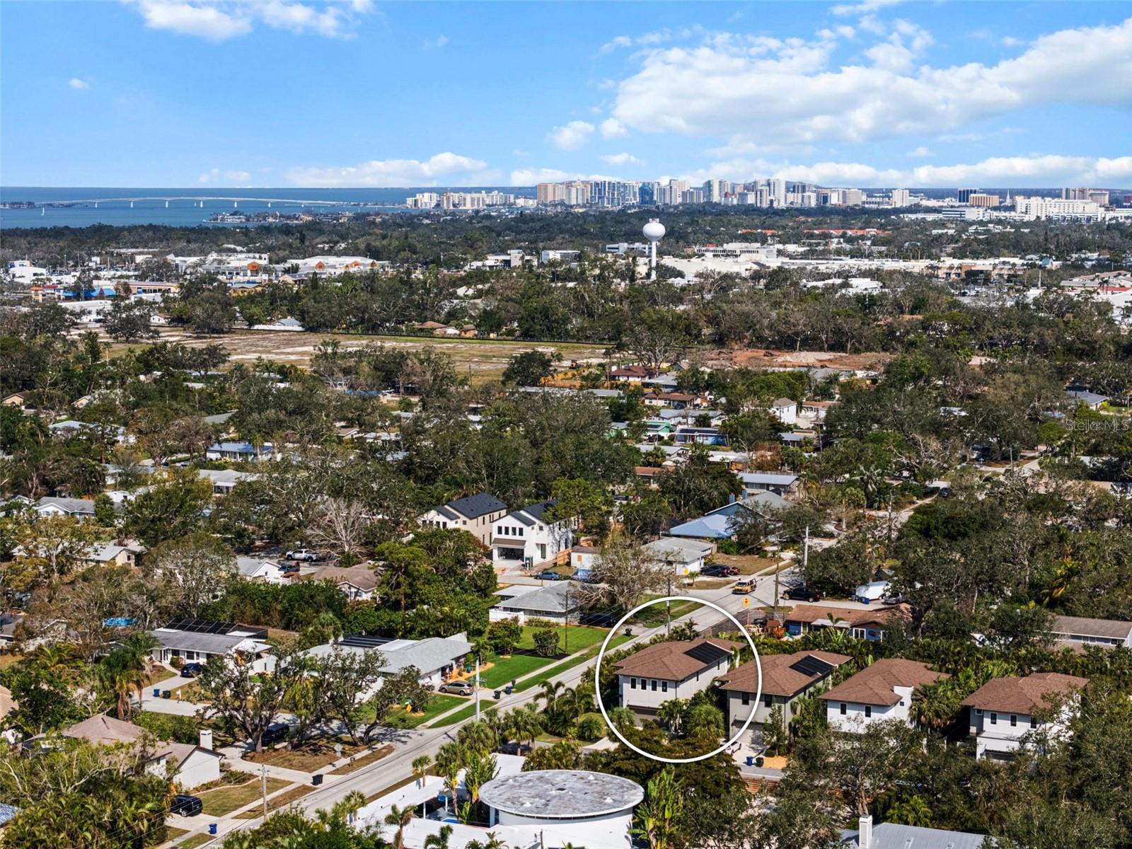 2305 PINE TER, SARASOTA, FL, 34231