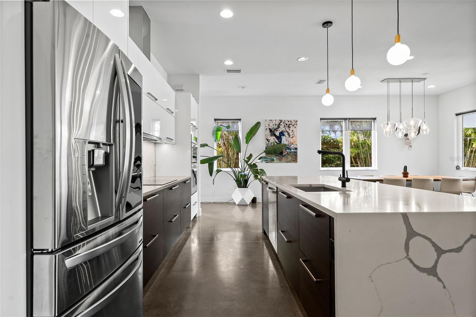 2305 PINE TER, SARASOTA, FL, 34231