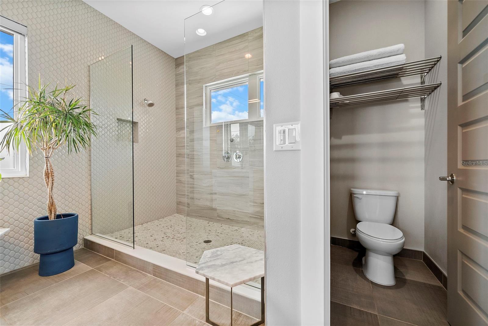 2305 PINE TER, SARASOTA, FL, 34231
