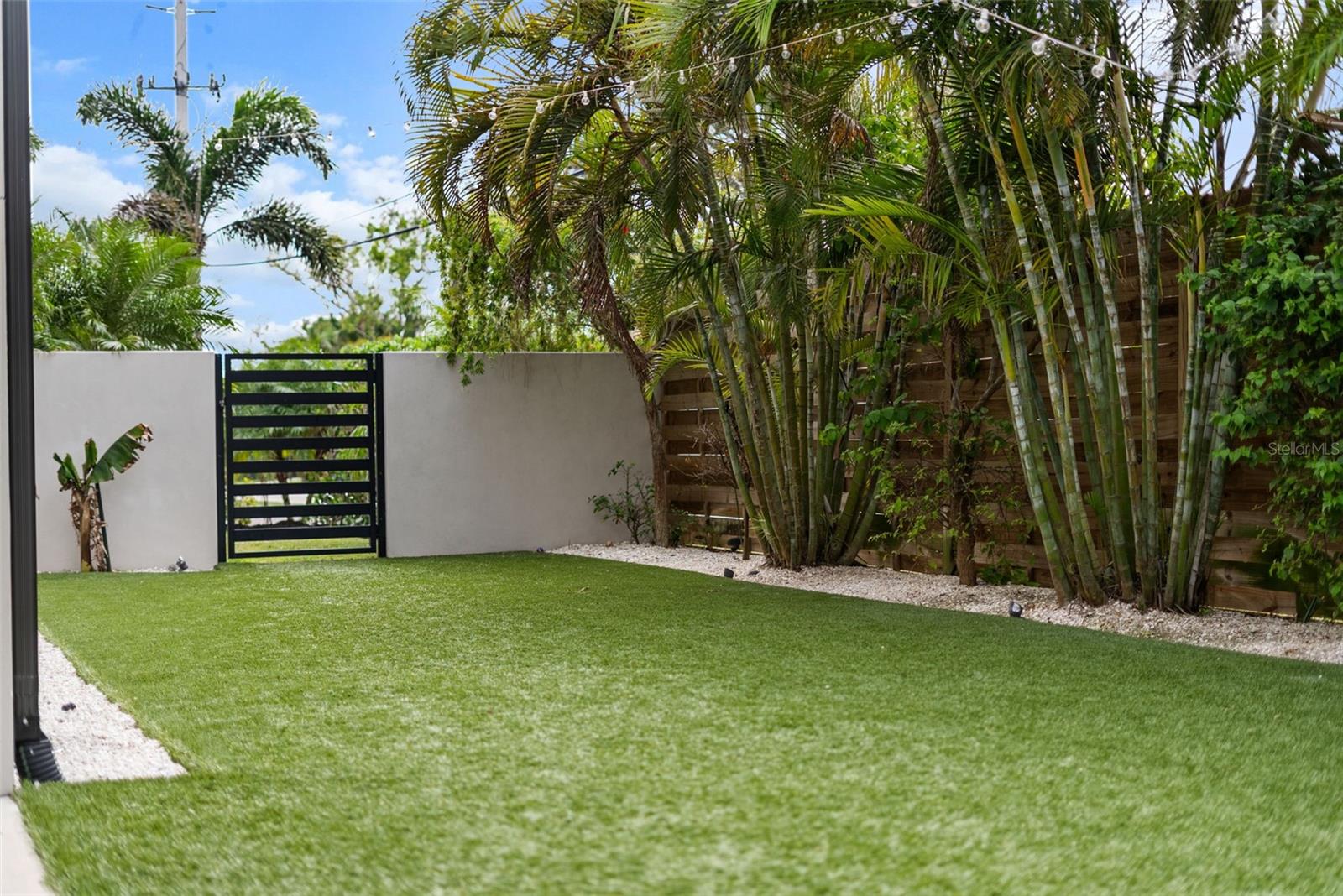 2305 PINE TER, SARASOTA, FL, 34231