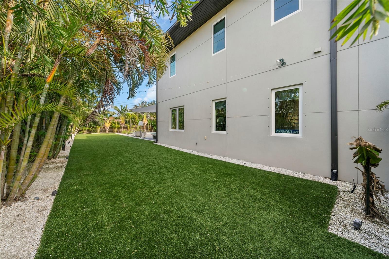 2305 PINE TER, SARASOTA, FL, 34231