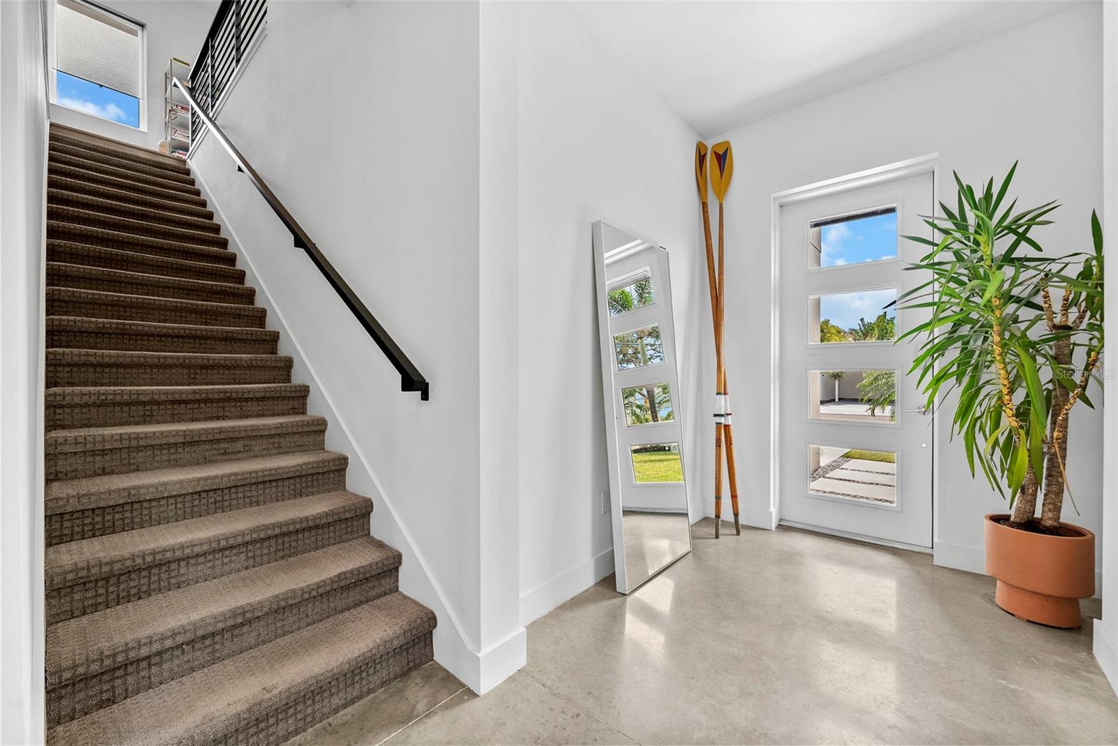 2305 PINE TER, SARASOTA, FL, 34231