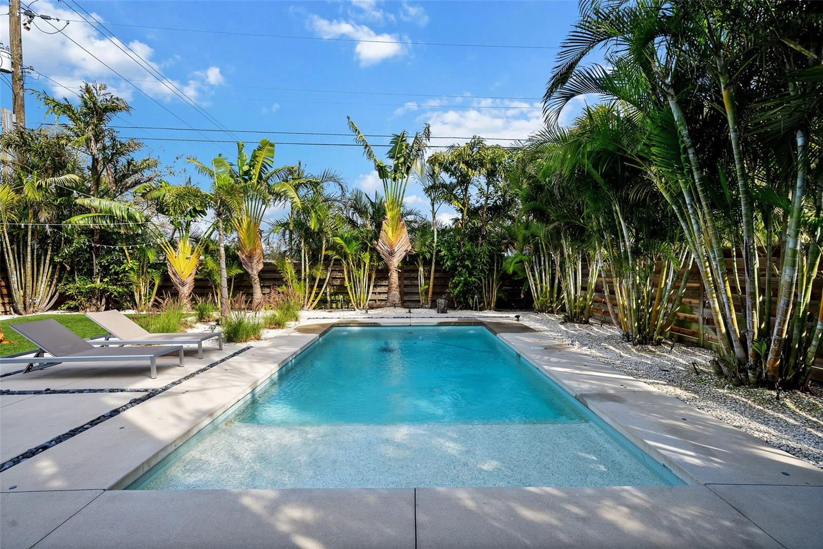 2305 PINE TER, SARASOTA, FL, 34231
