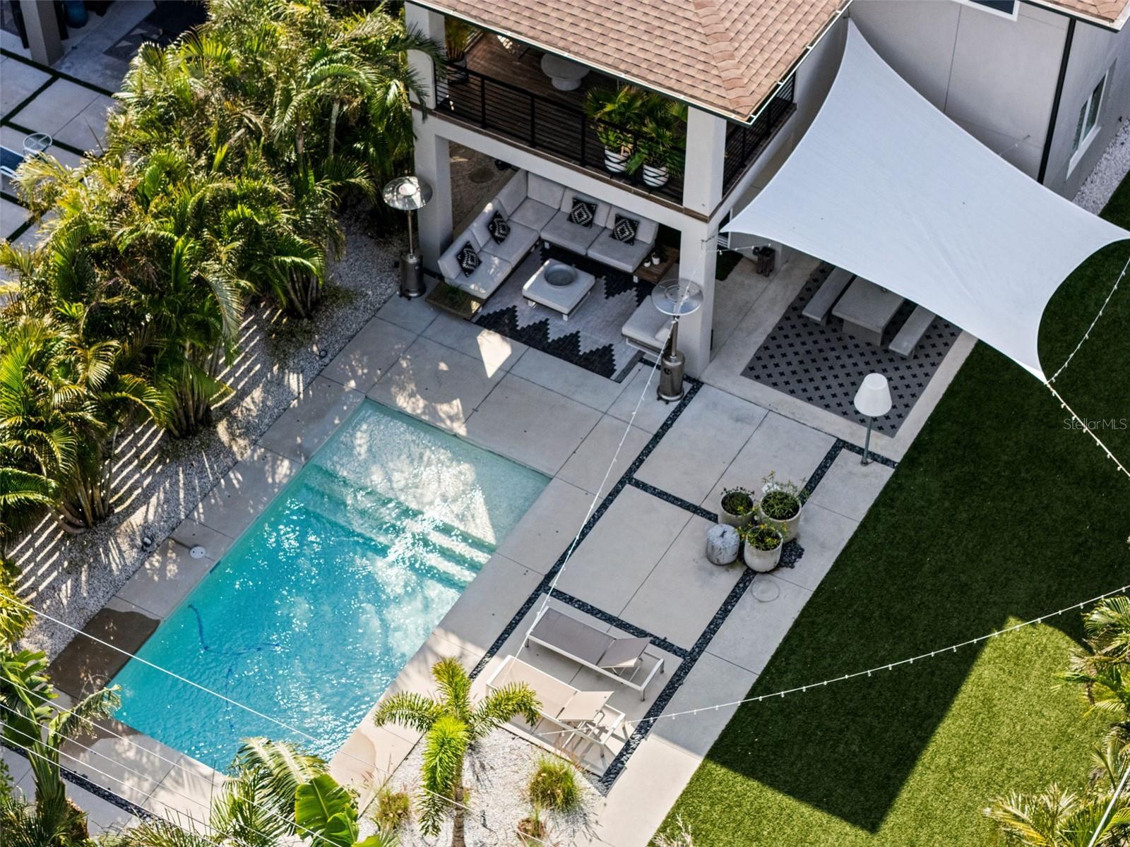 2305 PINE TER, SARASOTA, FL, 34231